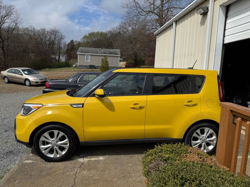 2015 Kia Soul +