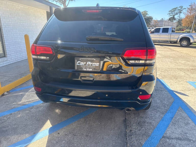 2020 Jeep Grand Cherokee Laredo