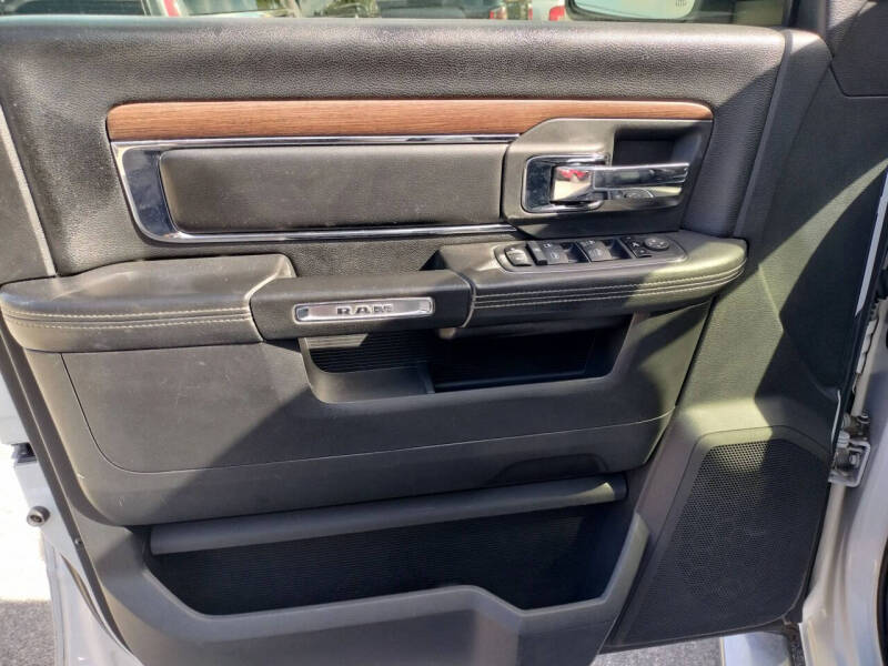 2015 RAM 2500 Laramie