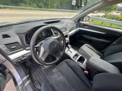 2013 Subaru Outback 2.5i