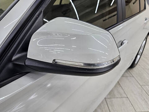 2015 BMW 3 Series 328i