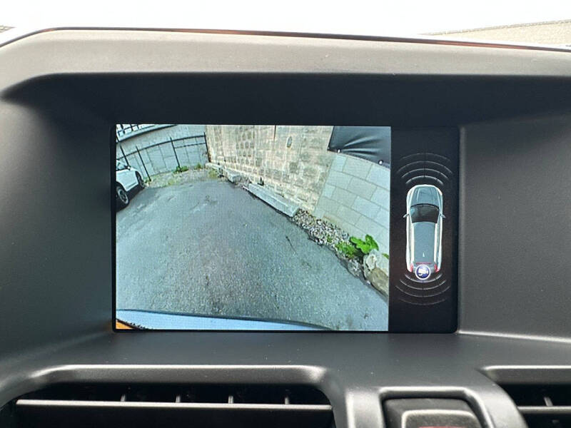 2017 Volvo XC60 T6 Dynamic