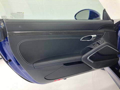 2025 Porsche 718 Cayman GTS 4.0