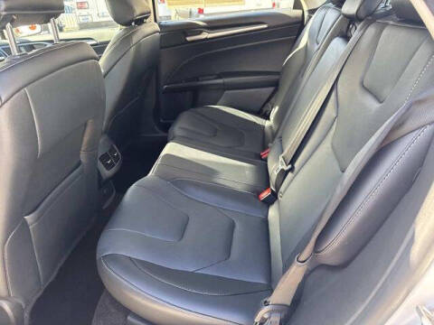 2019 Ford Fusion Energi Titanium