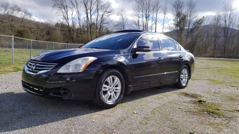 2010 Nissan Altima for sale at Tennessee Valley Wholesale Autos LLC in Huntsville AL