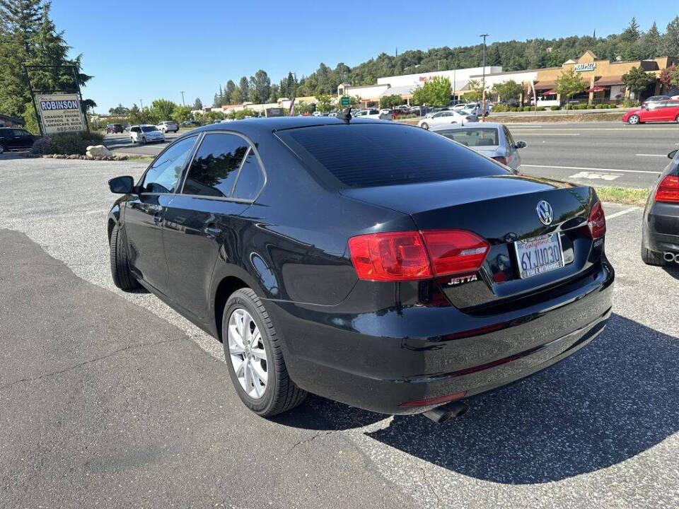 2013 Volkswagen Jetta for sale at DR MOTORS LLC in Auburn, CA