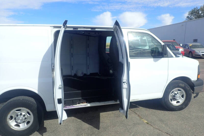 2018 Chevrolet Express 2500