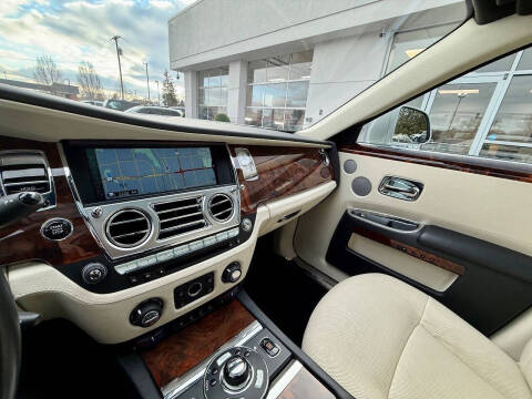 2012 Rolls-Royce Ghost