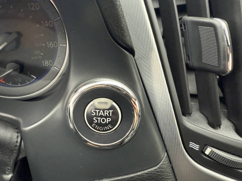 2017 Infiniti Q60 2.0T Premium