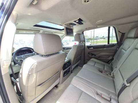 2017 GMC Yukon SLT