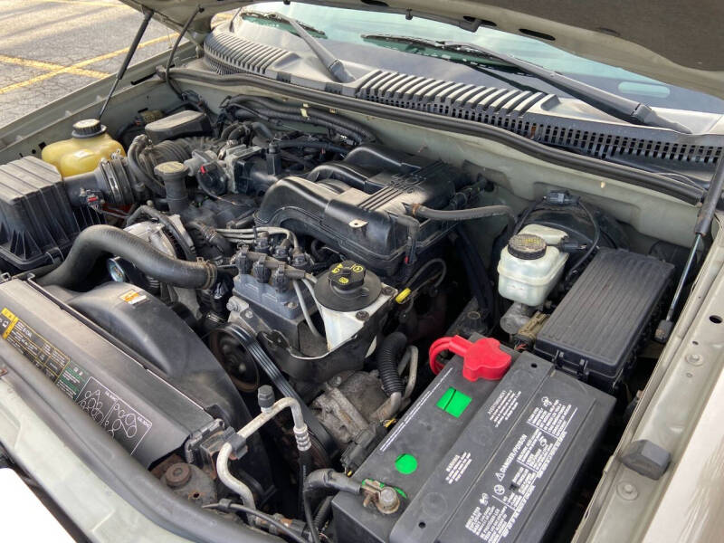 2005 Ford Explorer XLT