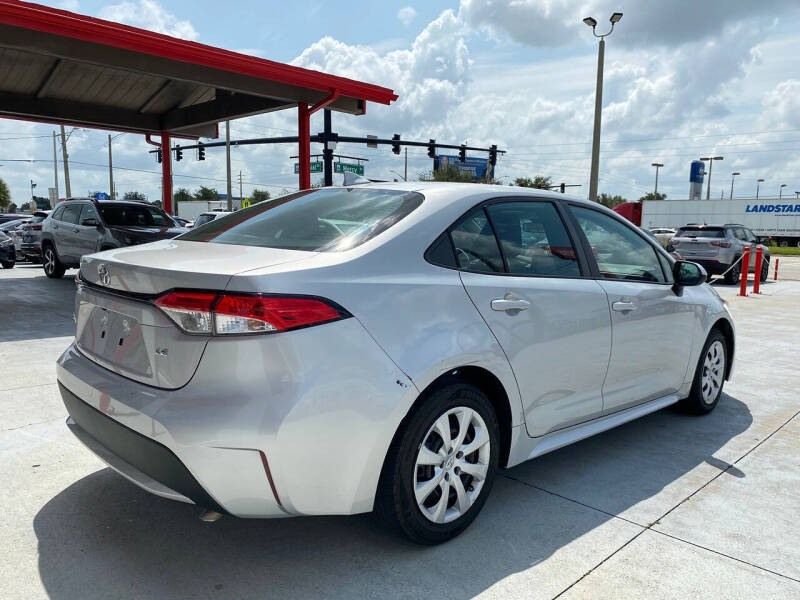 2020 Toyota Corolla LE