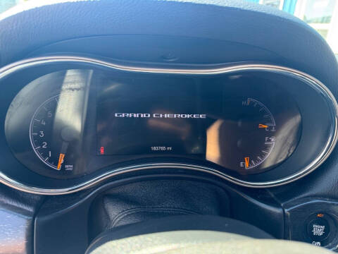 2017 Jeep Grand Cherokee Laredo E