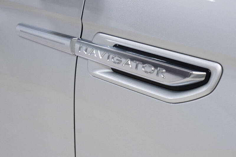 2019 Lincoln Navigator Select