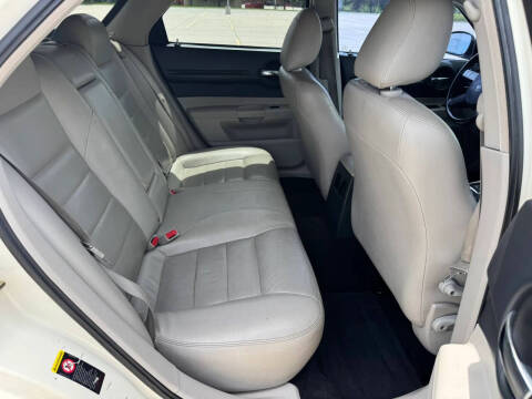 2005 Dodge Magnum RT