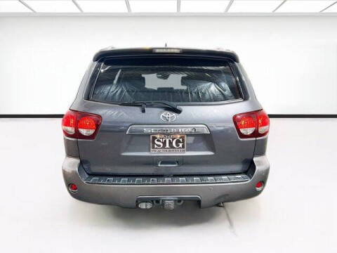 2019 Toyota Sequoia SR5