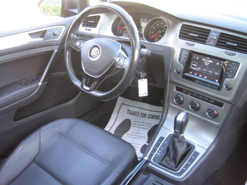 2015 Volkswagen Golf TSI S