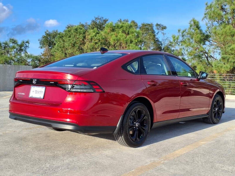 2025 Honda Accord SE