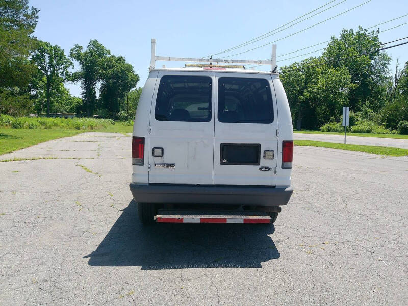 2006 Ford E-Series