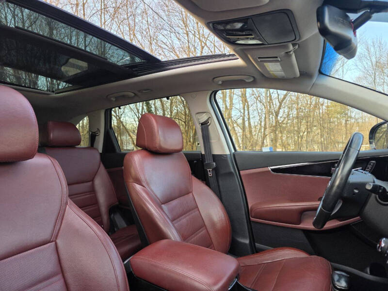 2017 Kia Sorento SX V6