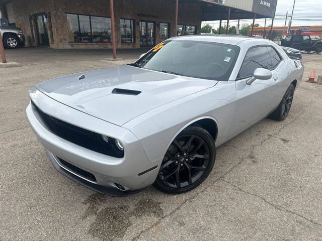 2022 Dodge Challenger SXT
