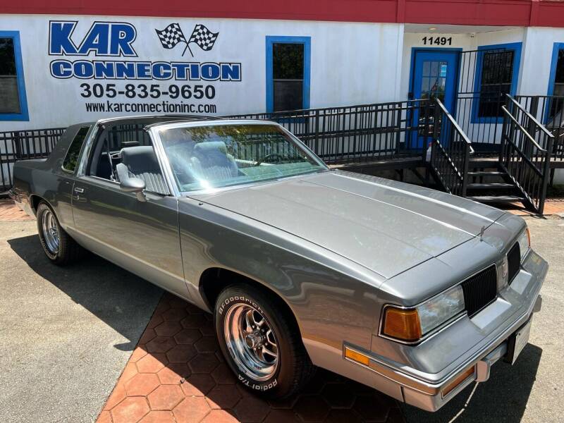 1987 Oldsmobile Cutlass Supreme for sale at Kar Connection in Miami FL