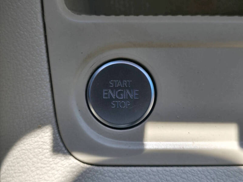 2017 Volkswagen Tiguan 2.0T Wolfsburg Edition