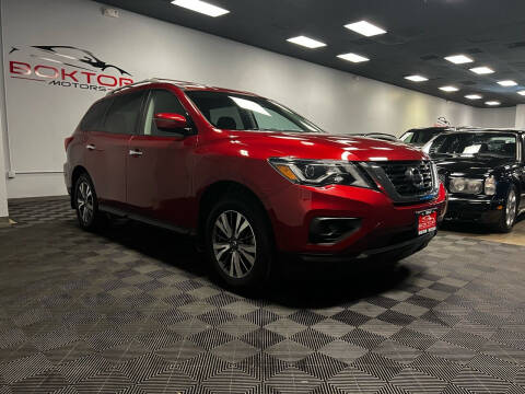 2017 Nissan Pathfinder for sale at Boktor Motors - Las Vegas in Las Vegas NV