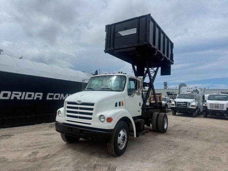 2000 Sterling L7501