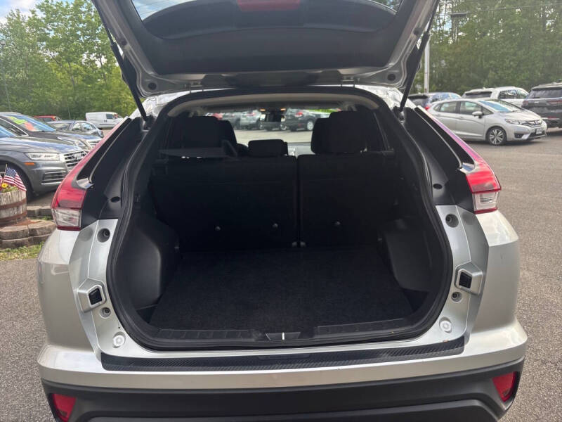 2024 Mitsubishi Eclipse Cross LE