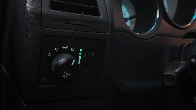 2008 Dodge Challenger SRT8