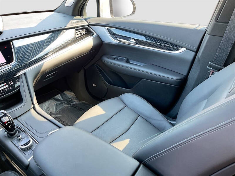 2024 Cadillac XT6 Premium Luxury