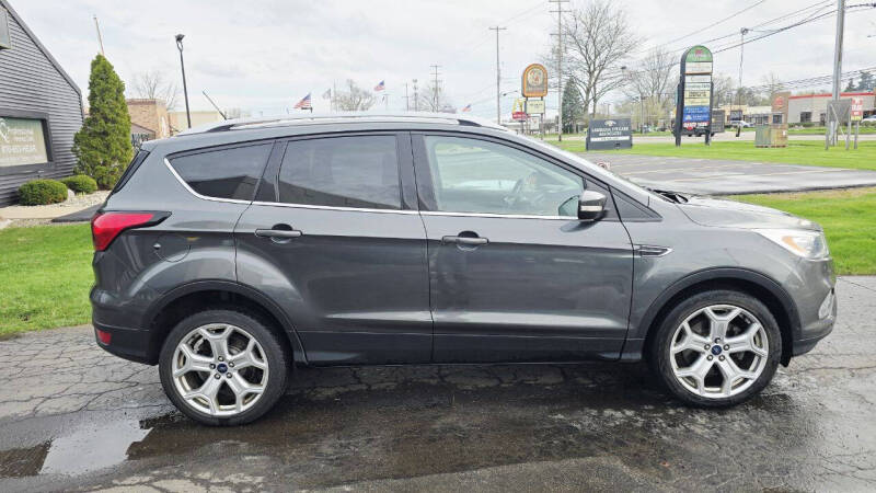 2019 Ford Escape Titanium