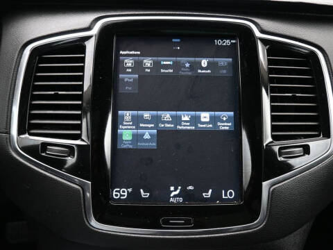 2021 Volvo XC90 T6 Inscription 6-Passenger