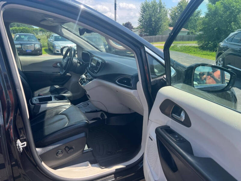 2018 Chrysler Pacifica Touring L Plus