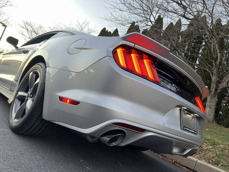2015 Ford Mustang V6