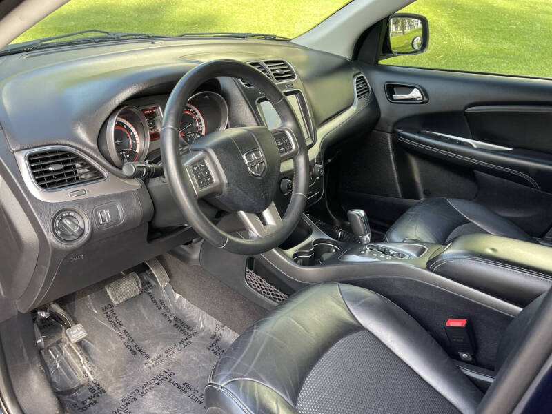 2018 Dodge Journey Crossroad