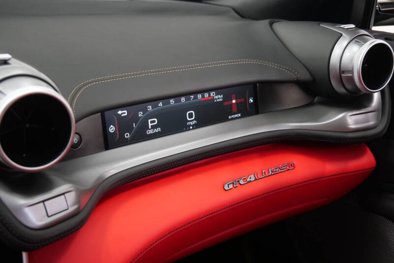 2017 Ferrari GTC4Lusso