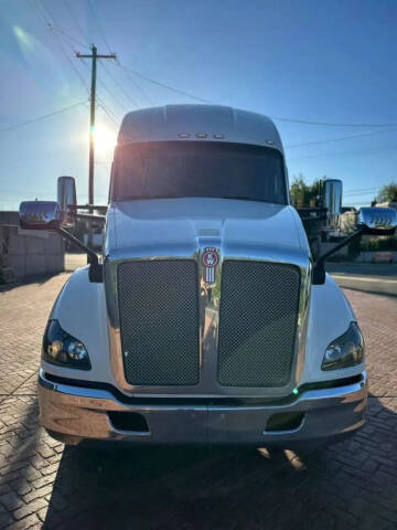 2020 Kenworth T680