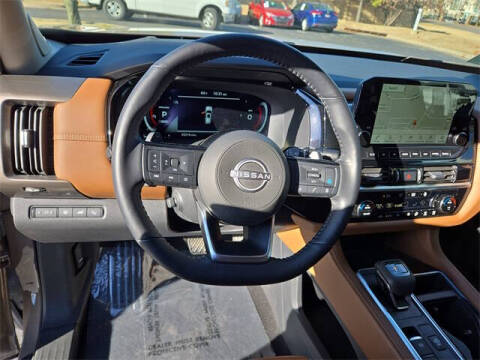 2024 Nissan Pathfinder Platinum