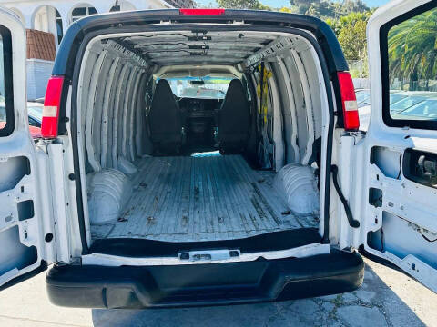 2019 Chevrolet Express 2500