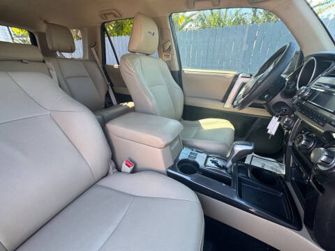 2013 Toyota 4Runner SR5