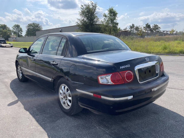 2005 Kia Amanti for sale at Twin Cities Auctions in Elk River, MN