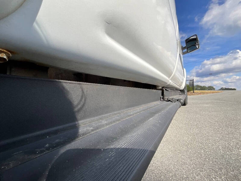 2005 GMC Sierra 2500HD