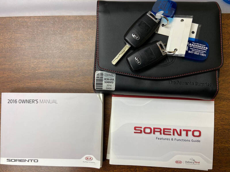 2016 Kia Sorento LX