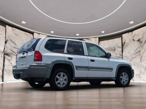2005 Isuzu Ascender S 5 Passenger