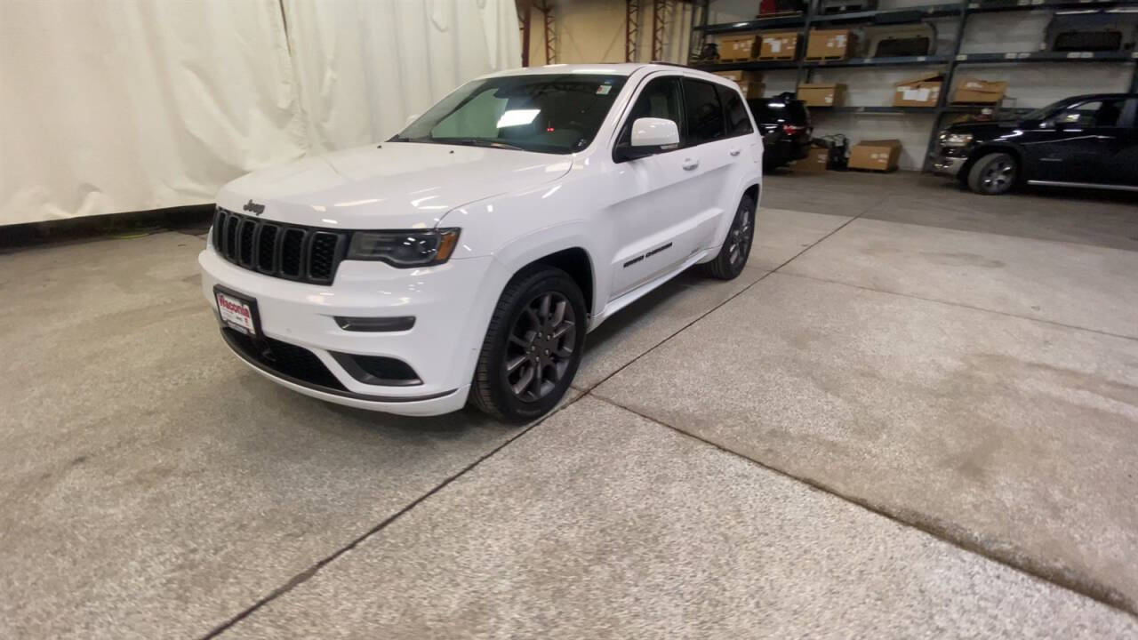 2021 Jeep Grand Cherokee for sale at Victoria Auto Sales in Victoria, MN