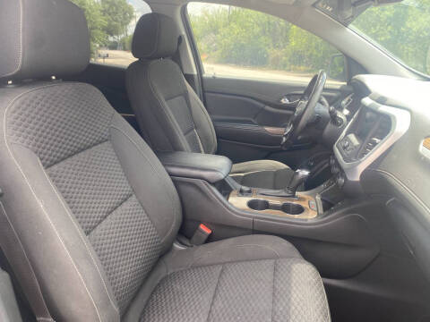 2019 GMC Acadia SLE-2