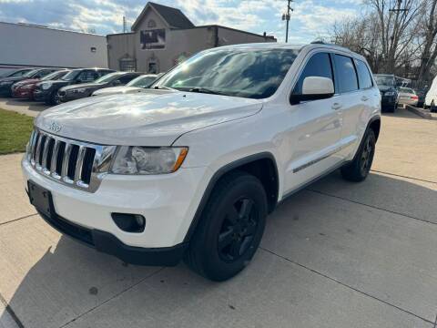 2011 Jeep Grand Cherokee for sale at Auto 4 wholesale LLC in Parma OH