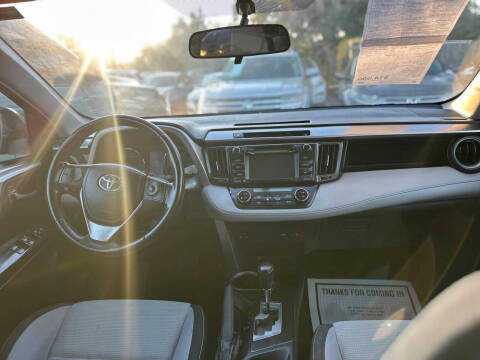 2016 Toyota RAV4 XLE